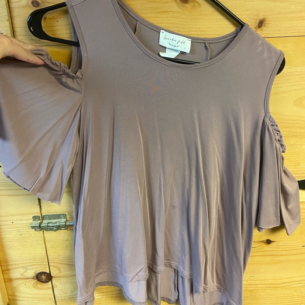Cute blouse